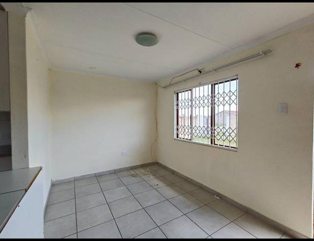 2 BEDROOM PROPERTY TO RENT IN NCAMBEDLANA